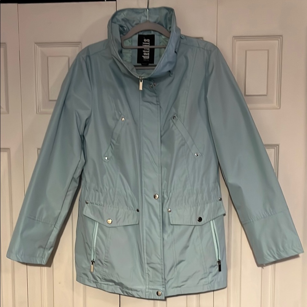 Le Lis Women's Light Blue Jacket